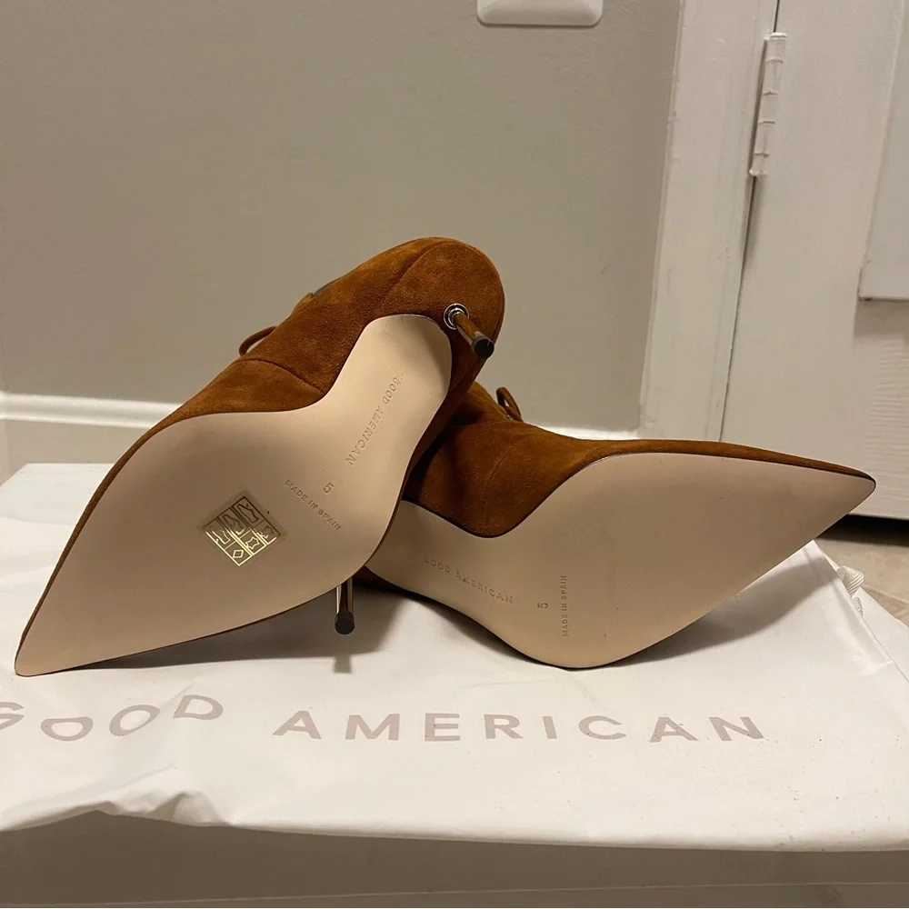 Good American Scandal Brown Suede Lace Up Gold Heel Point Toe Booties